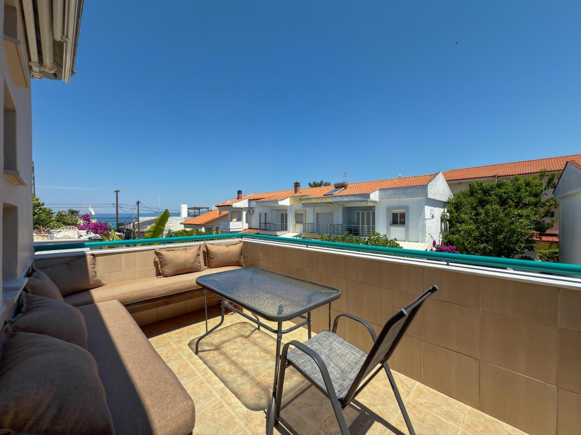 Emerald Seaside Apartment In Pefkohori Pefkochori Bagian luar foto