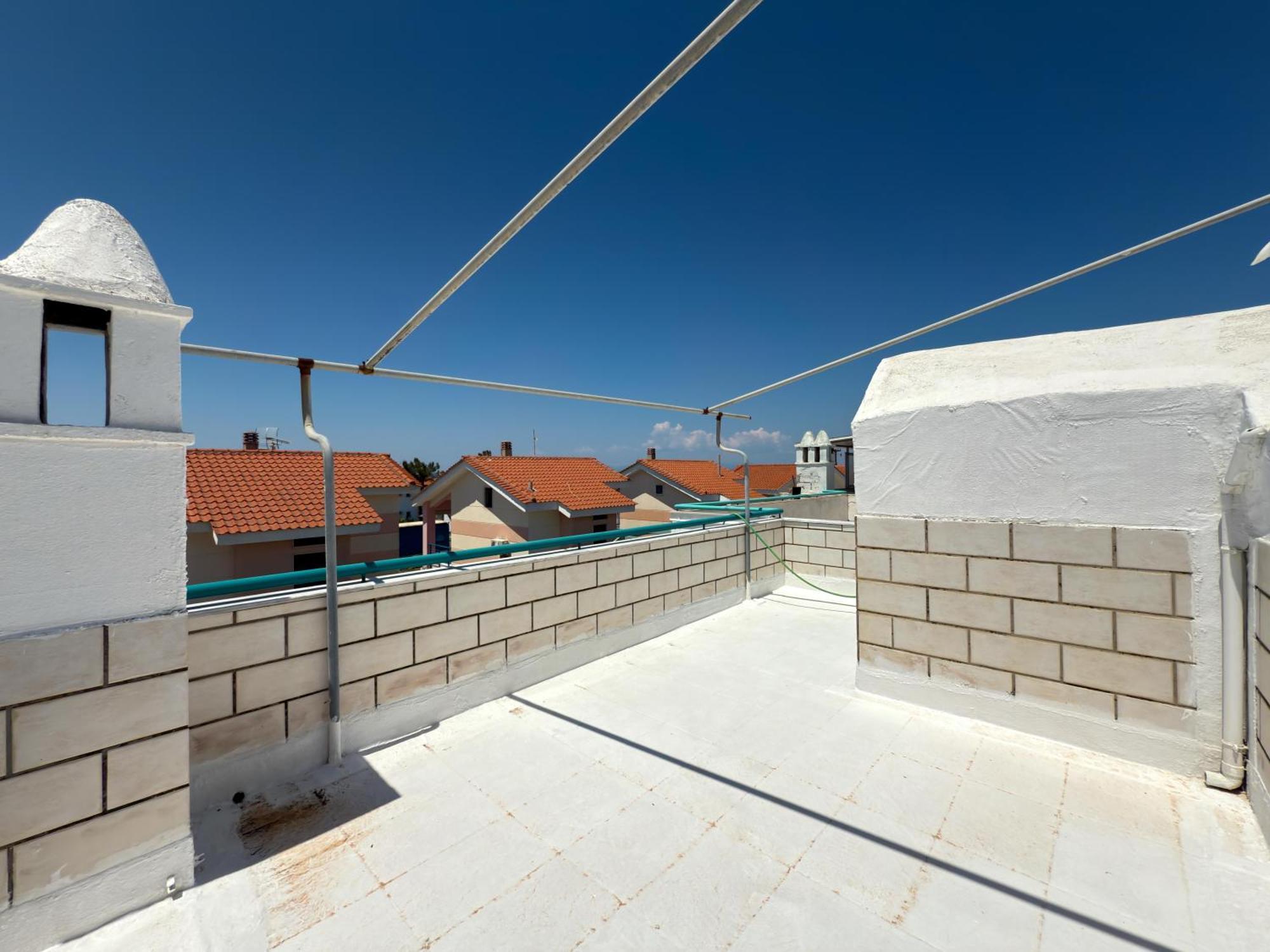 Emerald Seaside Apartment In Pefkohori Pefkochori Bagian luar foto
